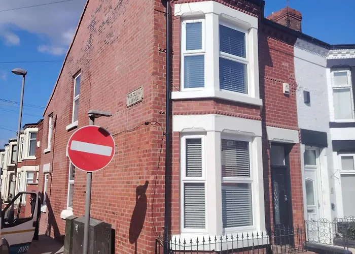 39 Cowley Road