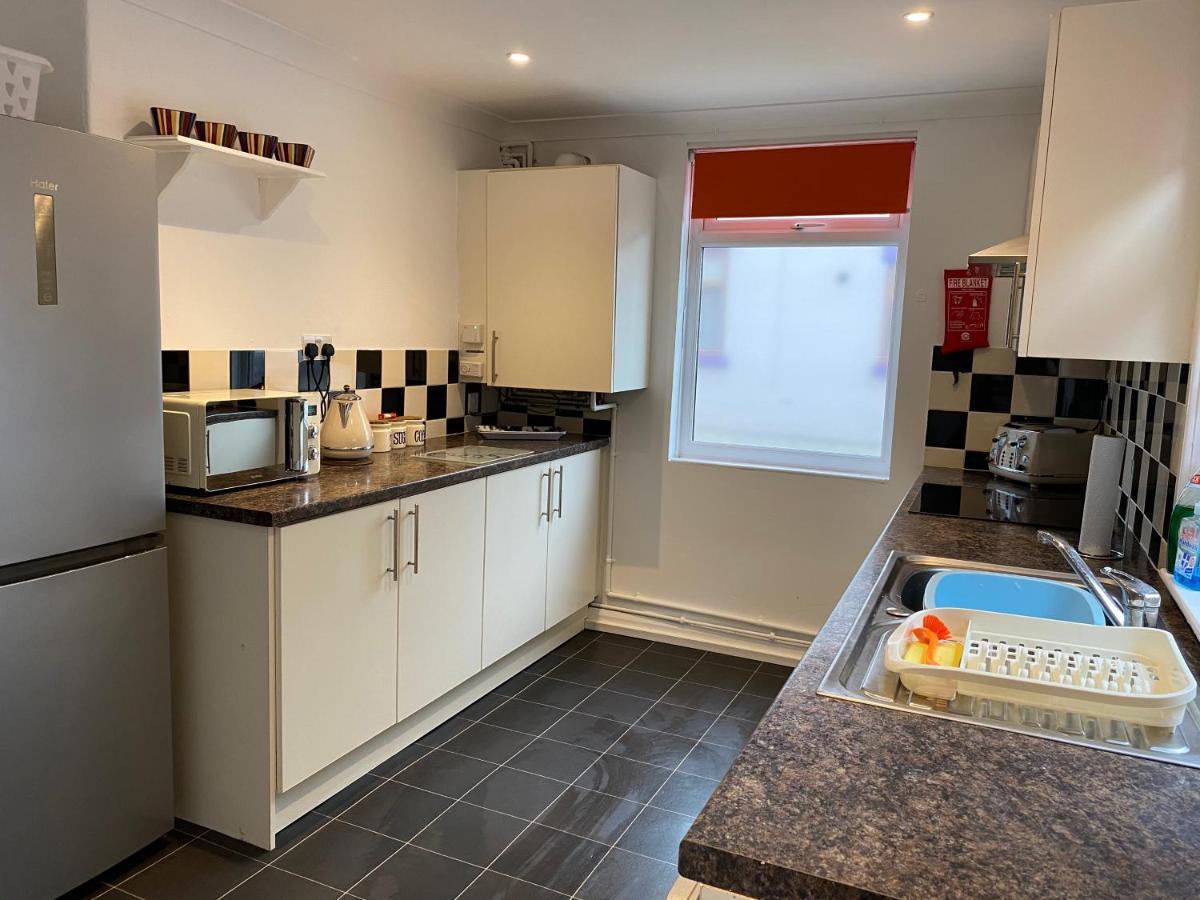 39 Cowley Road